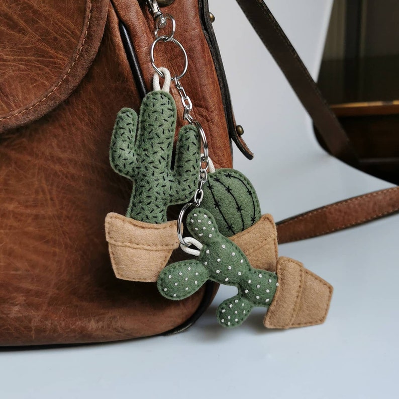 Keychains cactus pot embroidered olive green and camel felt handmade image 2