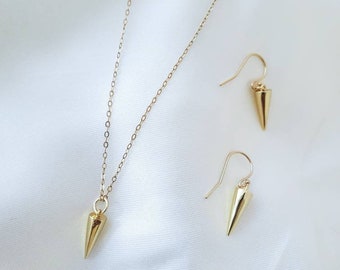2 Pieces 14K Gold Filled Spike Point Dagger Thin Delicate Charm