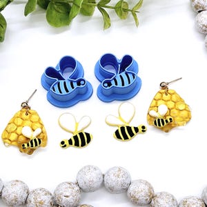 HONEY BEE polymer clay cutter / jewelry making bee earrings / polymer clay honey bees cutters / bumble bee clay cutters / embossed cutters