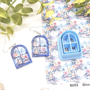 Arched WINDOW FRAME  polymer clay cutters / jewelry making / fondant cake decorating / window pane clay cutter / window clay cutter