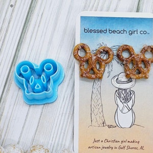 Magical PRETZEL / polymer clay cutter / fondant / jewelry making