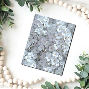 Afbeeldingstransferpapier kleine witte bloemen / polymeerklei WATEROVERDRACHTpapier / kleitransfer voor het maken van sieraden / magisch papier / B664