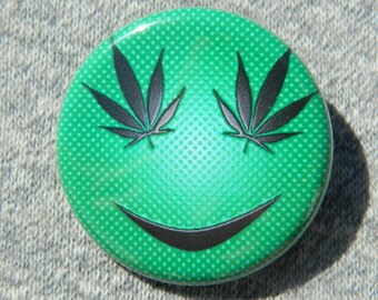 Hemp Smiley Face - Button - Magnet - Bottle Opener