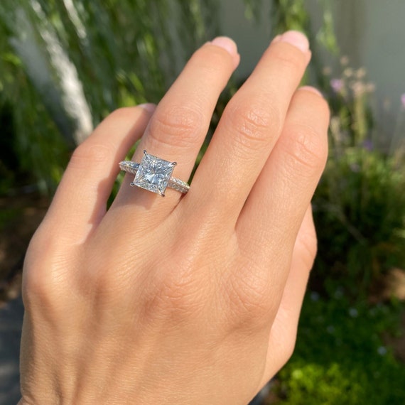 Round Cut Moissanite Engagement Ring, Pave Set Shoulders