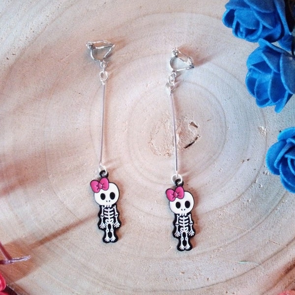 Clip-on earrings (for non-pierced ears) girly skeleton, jewel, spooky, halloween, handmade, artisanal