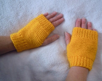 Mitaines jaune en laine, tricot, automne, hiver, coloré, fait-main, artisanal