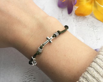 Bracelet with Mini Metal Cross, Cross Bracelet for Women, Adjustable Cross Bracelet with Dangling Crystal, Spiritual Ladies Cross Bracelet