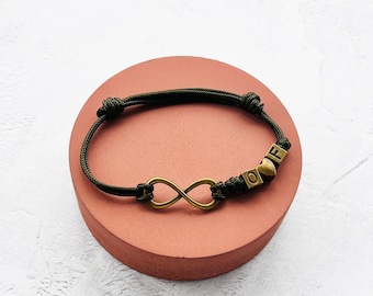 Personalisierte Bronze Infinity Armband mit Liebe Herz, Unendlichkeit Brief Armband in Bronze, Herz Armband mit Initialen, unendlich Liebe Geschenk