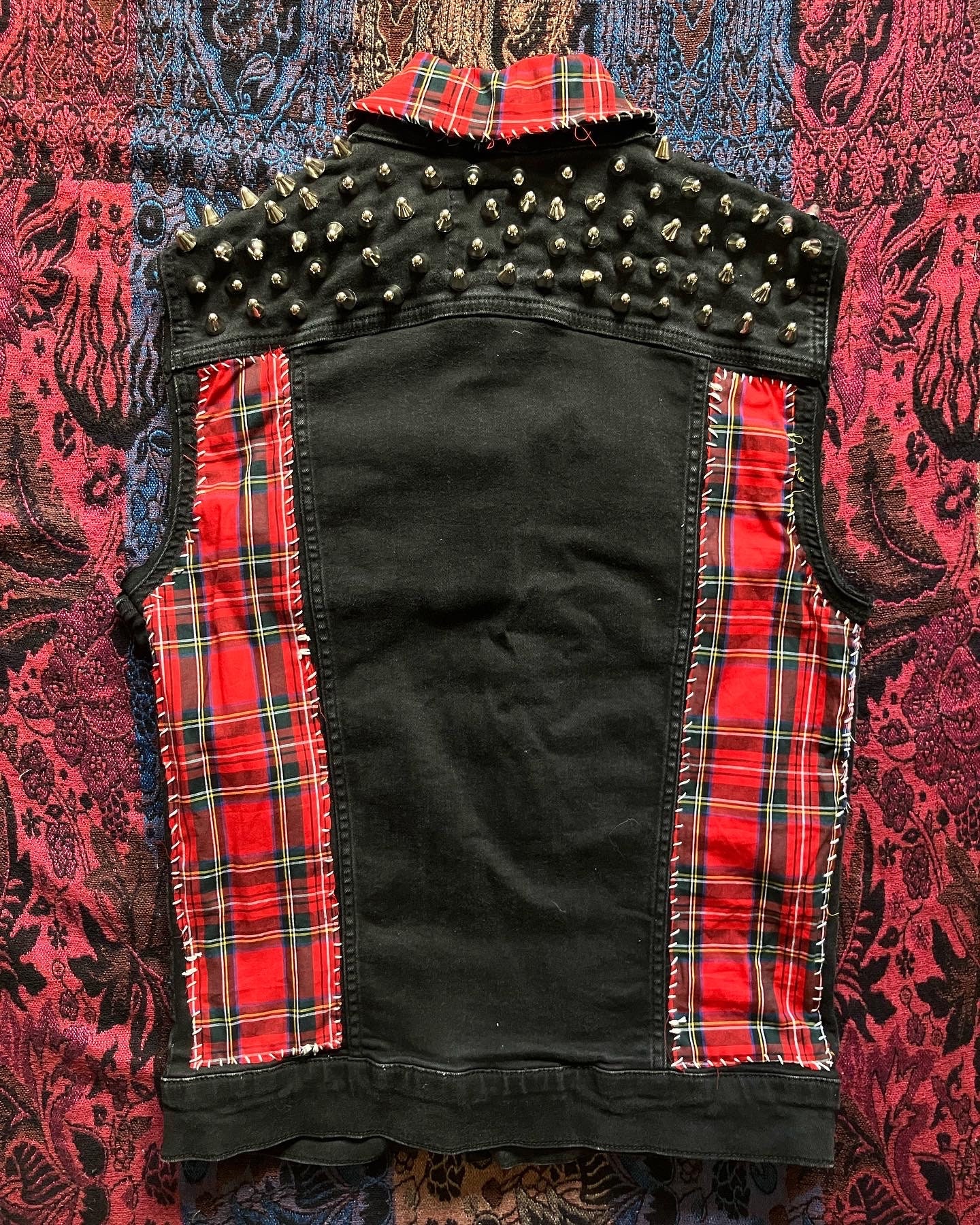 Waiting to get more patches, but pretty happy with where my vest is at :  r/BattleJackets
