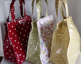 100% Cotton Oilcloth Lunch Tote Bag with snap fastener - Spot