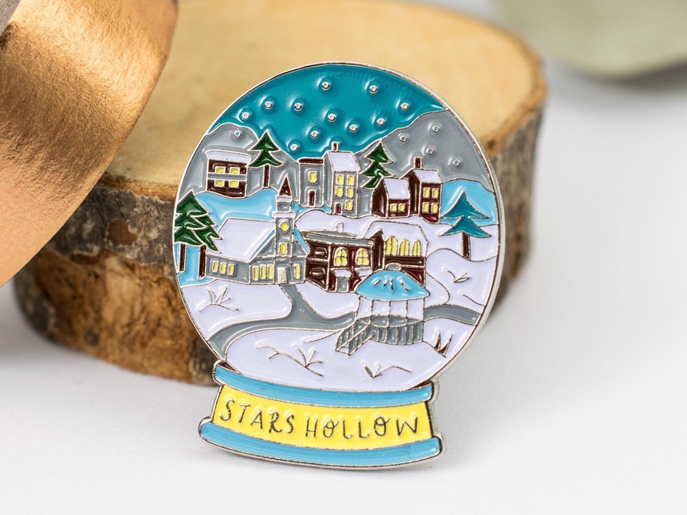 Stars Hollow Snow Globe Pin - Gilmore Girls Pin - Gilmore Girls Gift