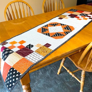 Small quilt (Table Top, Lap Quilt, Wall Quilt)