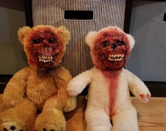 DarkSeed&#39;s Bubby bears Custom bloody horror teddy bears