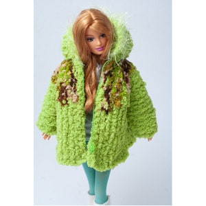 Fur Coat with Hood for 1/6 Scale Dolls – Fits Bb, FR, Mizi, Phicen, and 12-Inch Action Figures