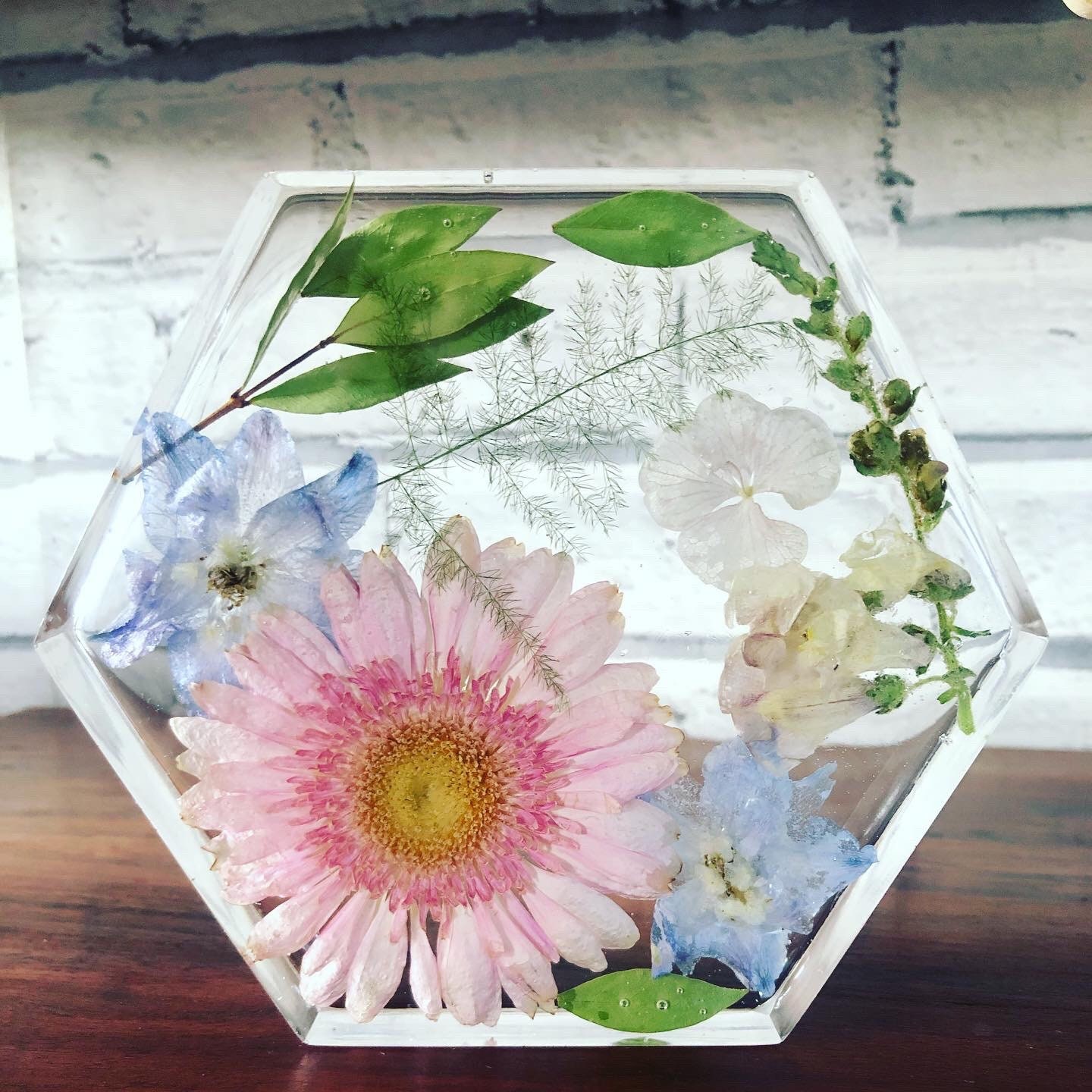 Ways To Dress Up A Dried Flower Necklace Escouts