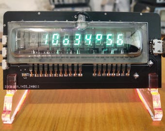 small VFD tube clock IV-28A nixie era vintage desk clock