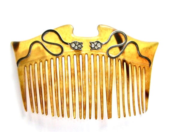Antique Art Nouveau Water Lily/ Lotus Hair Comb
