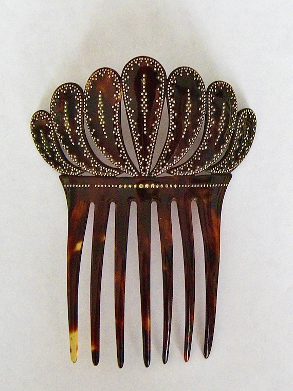 Victorian Gold Piqué Point Petals Plumes Hair Comb