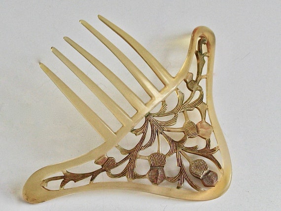 Art Nouveau Scottish Thistle Tinted Celluloid Hair
