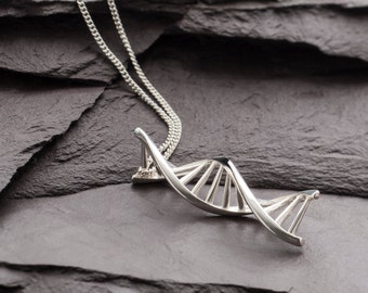 Collana in argento a doppia elica (DNA).