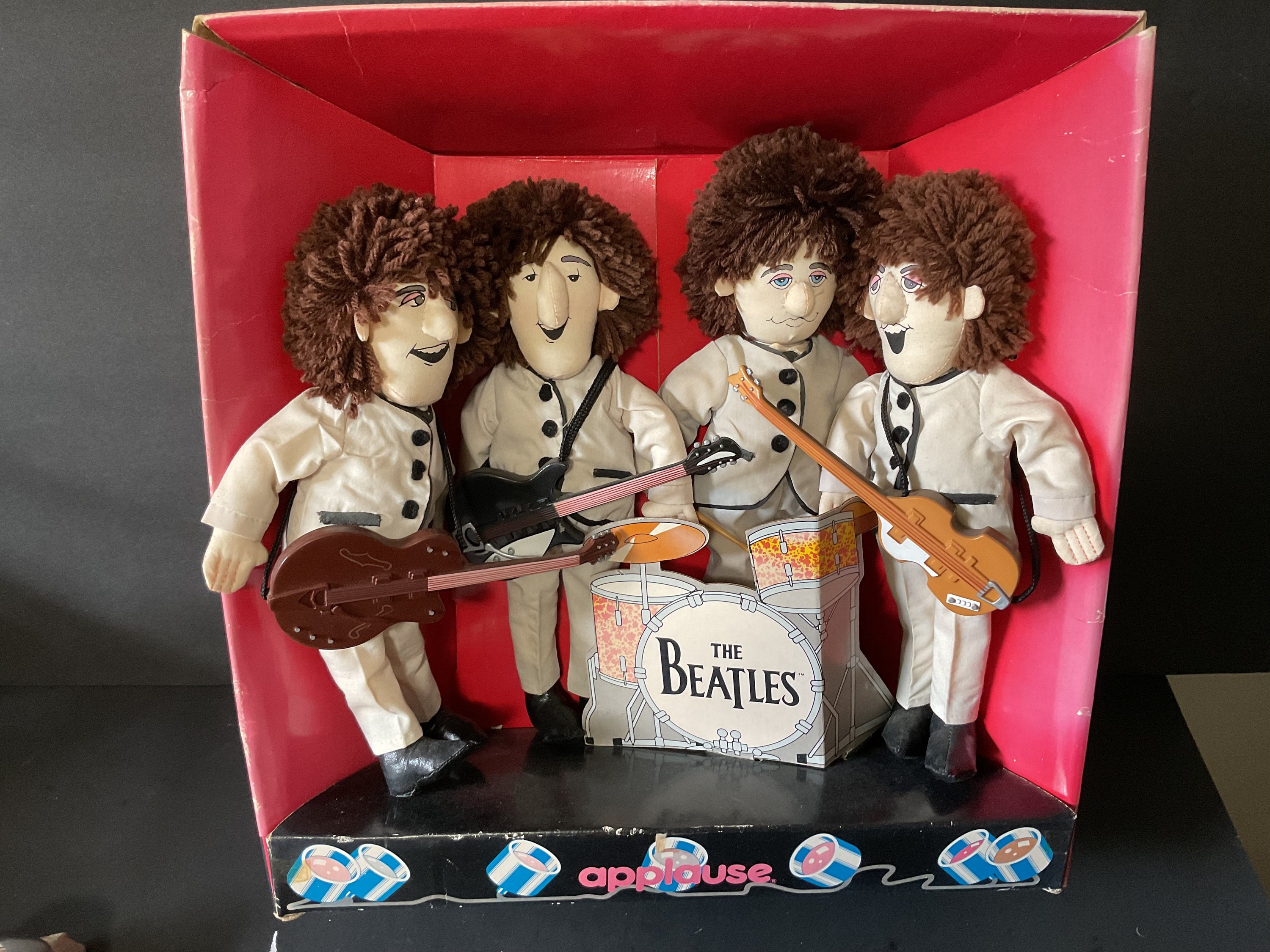 ビートルズ人形６０cm４体セット１９８７年アンティークビンテージ ビートルズ人形60cm4体セット1987年アンティークビンテージ