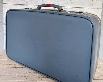 Vintage Amelia Earhart Blue Small Luggage - Small Suitcase - Petite Blue Luggage - Good Condition - Blue Lining  - Does NOT include a Key