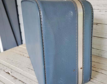 Vintage Amelia Earhart Blue Small Luggage - Small Suitcase - Petite Blue Luggage - Good Condition - Blue Lining  - Does NOT include a Key