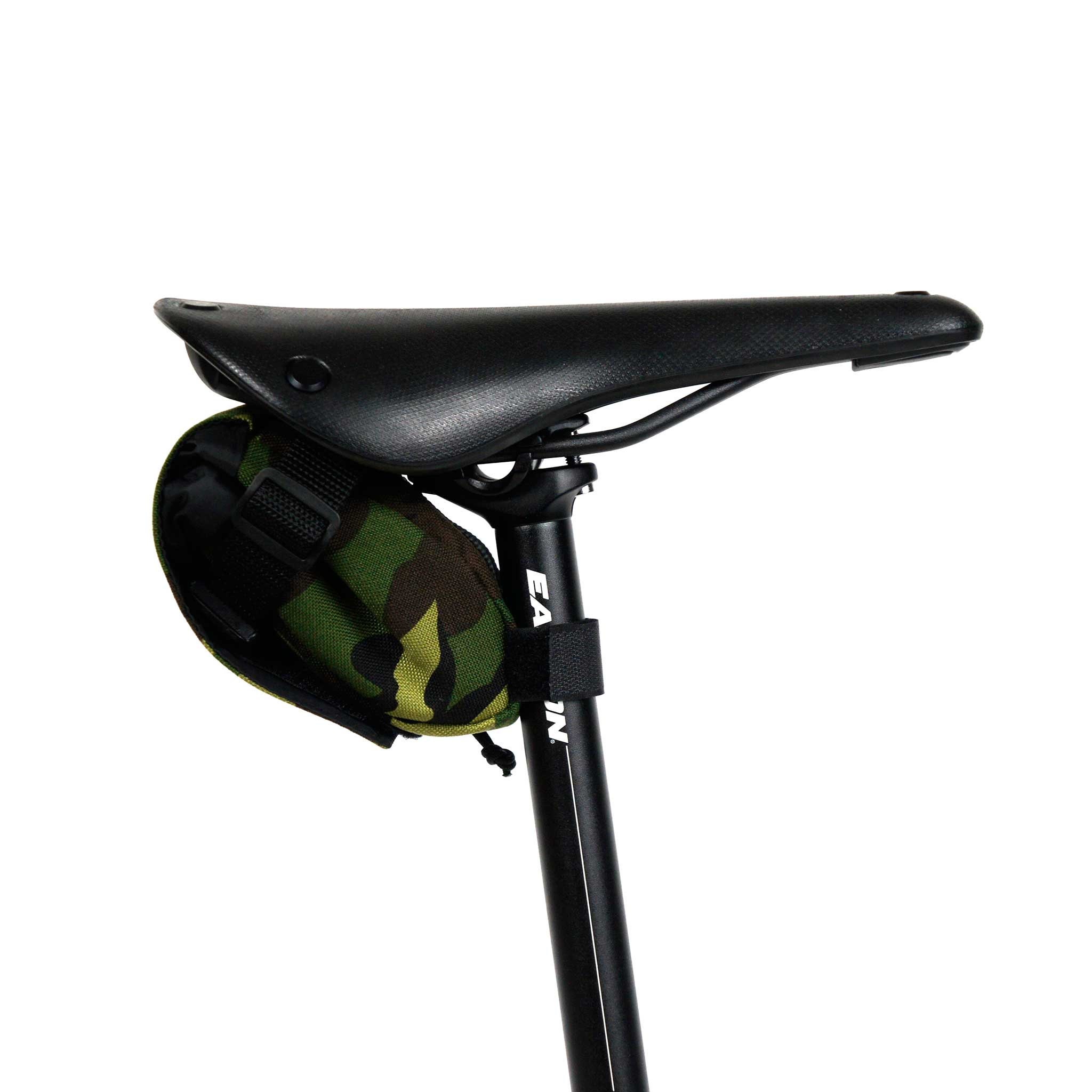 アクセサリー Multicam Cycling Waterproof Saddle Bag Multicam Cycling Waterproof Saddle Bag