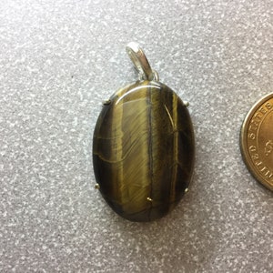 T6 Vertical Tigers Eye Pendant, Strength, Vitality, SolarPlexus Chakra, Sexual/Creative Chakra, Root Chakra, Discernment, Stamina,Creativity