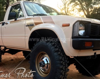1981 TOYOTA SR5 4X4 Sport Pickup Truck DECORATIVE REPLICA METAL SIGN 1981 TOYOTA SR5 4X4 Sport Pickup Truck DECORATIVE REPLICA METAL SIGN