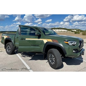 SR5 4x4 Decals, Retrofitted for Multiple Pickup Generations