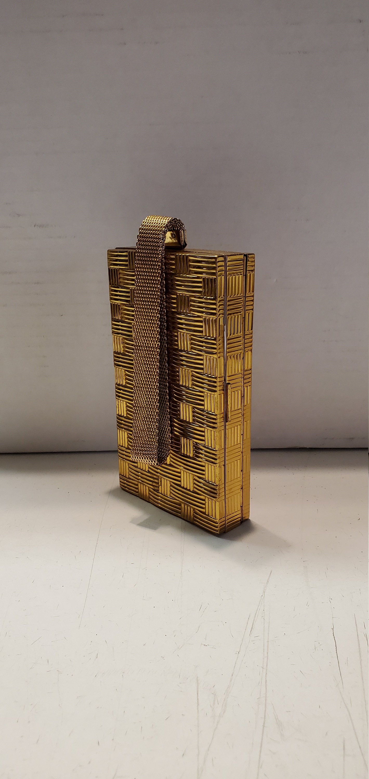 Basket weave clutch bag deals