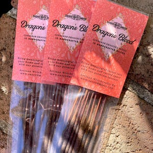 Dragon&#39;s Blood Incense Sticks Arabian Cinnabari Handmade for Cleansing, Energy Clearing, Meditation, Sacred Space, Ritual, Spells, Wicca