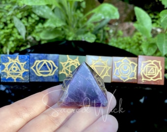 Seven CHAKRA Engraved Crystal PYRAMID SET for Chakra Balancing, Cleansing, Alignment, Healing, Crystal Grids, Meditation, Manifestation