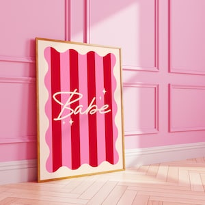 Babe Striped Print: Funky Wavy Scalloped Wall Art