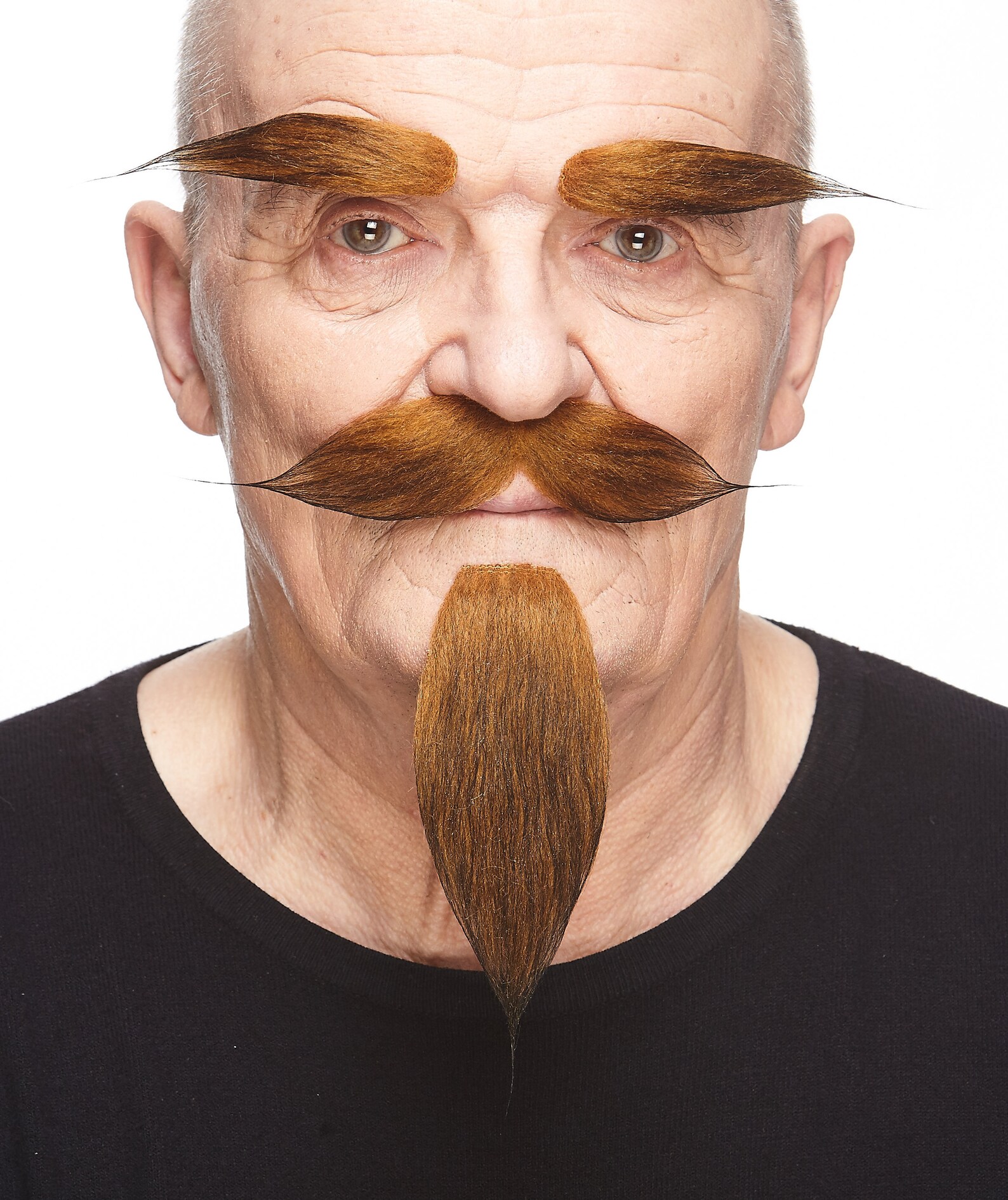 дядя с усами. мужик с усами. усатые мужчины. усатый парень. усы деда.