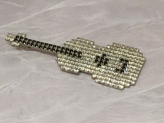 Bauer Guitar Brooch - image 6