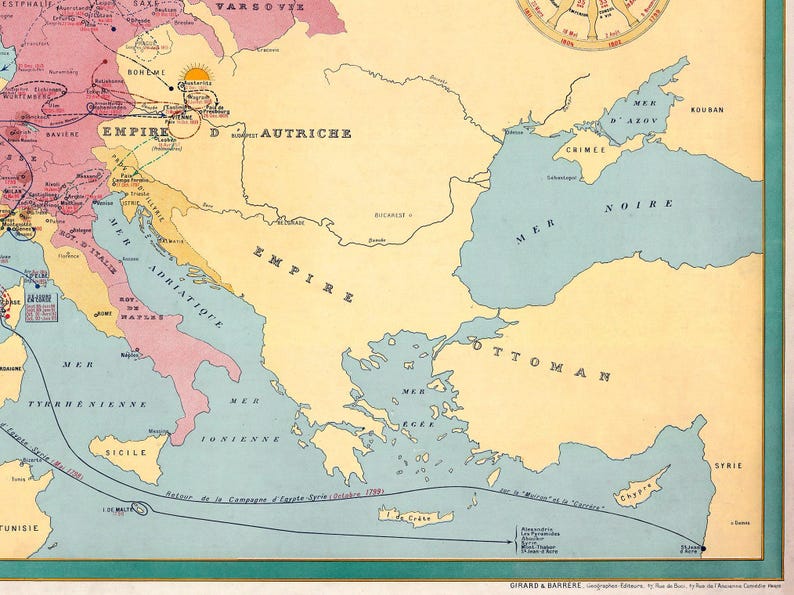 Historical map titled "LA VIE DE NAPOLÉON-BONAPARTE," depicting Europe and North Africa with colored routes and arrows showing Napoleon's military campaigns and conquests from 1769 to 1821.