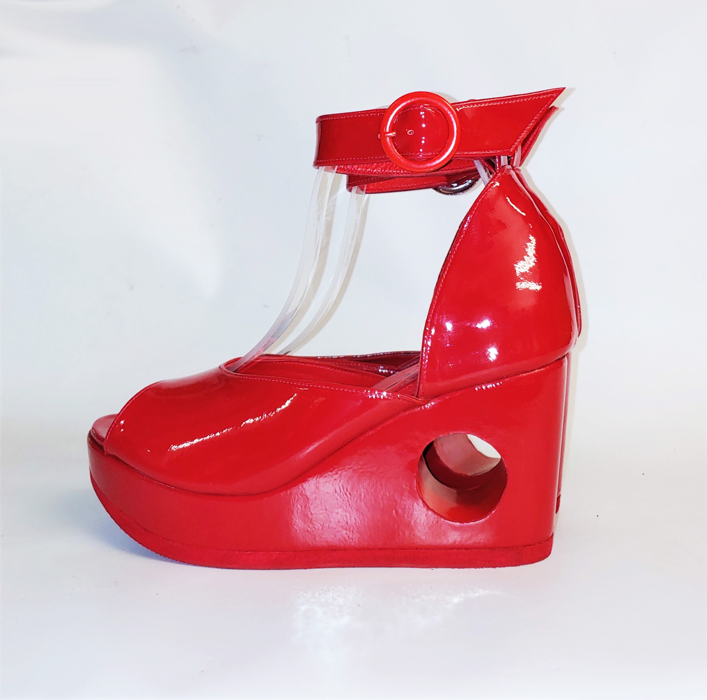 PEEPHOLE Platform 70s Style Donut Shoes Summer Sandals- Isabella