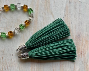 2 Quasten waldgrün , aus Baumwollgarn 8 cm Tassels