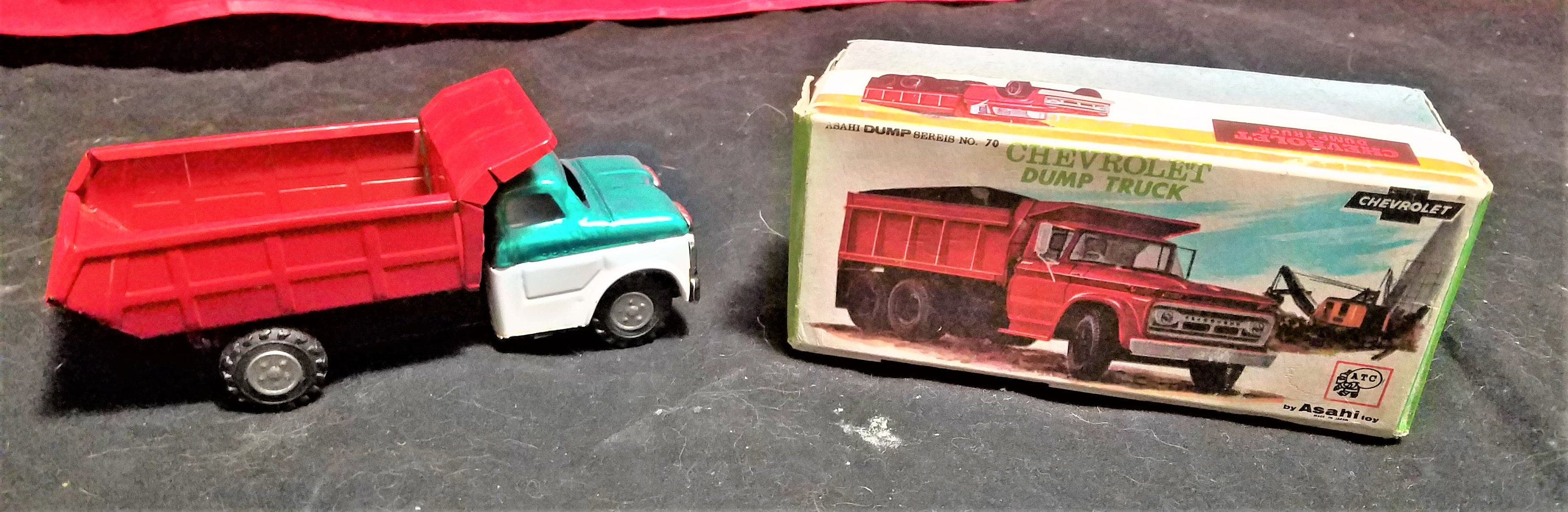 Vintage Asahi Tin Toy Chevrolet Dump Truck Friction With Box Vintage Asahi Tin Toy Chevrolet Dump Truck Friction With Box