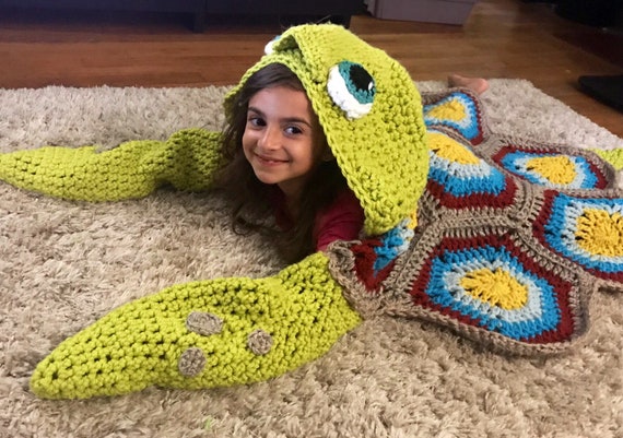 2 in 1 turtle blanket