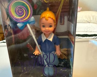 /as Lollipop Munchkin - Barbie The Wizard of Oz (1999並行輸入品 Tommy as Lollipop Munchkin Barbie Doll The Wizard of Oz 1999