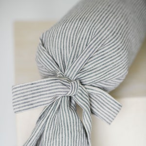 Linen bolster pillow cover with bow ties / Bolster pillow cover / Candy pillow / Pure flax linen / Round cushion cover / Various colors