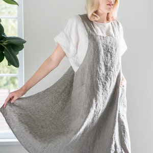 Cross-back washed linen apron BASIL / Japanese apron / Apron for Women with Pockets Plus Size / No Tie apron