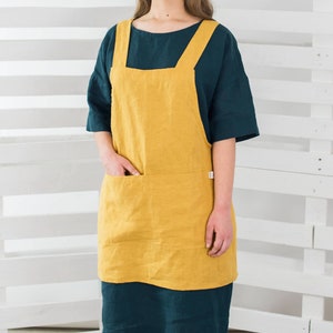 Gardening apron with pockets in front ROSEMARY / Japanese apron / Washed natural linen apron / Short Japan apron / Sustainable apron image 1