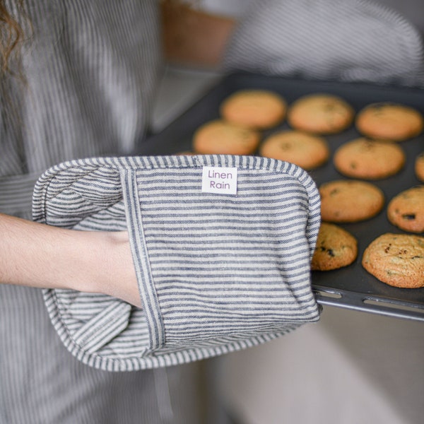 Handmade Pot Holder / Linen Potholder Gloves /Minimalist Kitchen Decor/ Heat Insulating Linen Oven Glove / Hot Pot Mitt / Kitchen Pot Holder