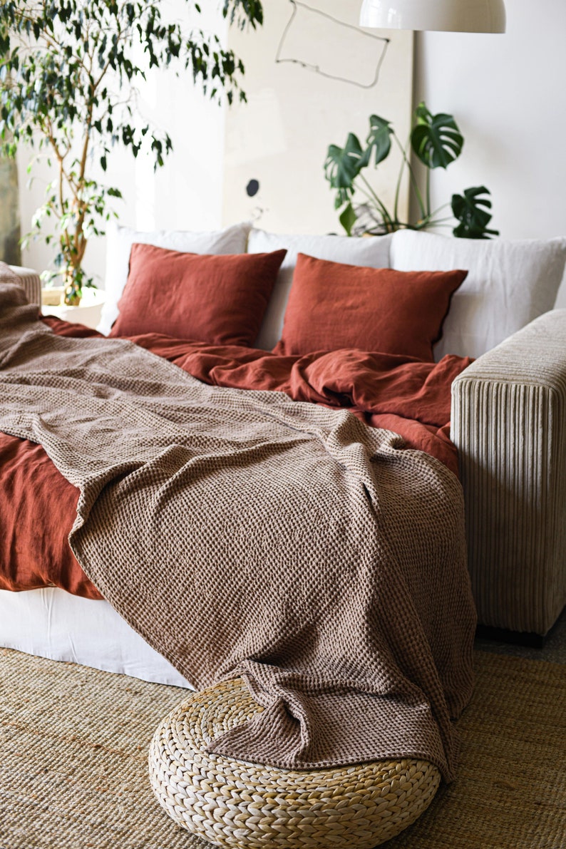 LinenRain Waffle Throw Blanket - Thumbnail 2