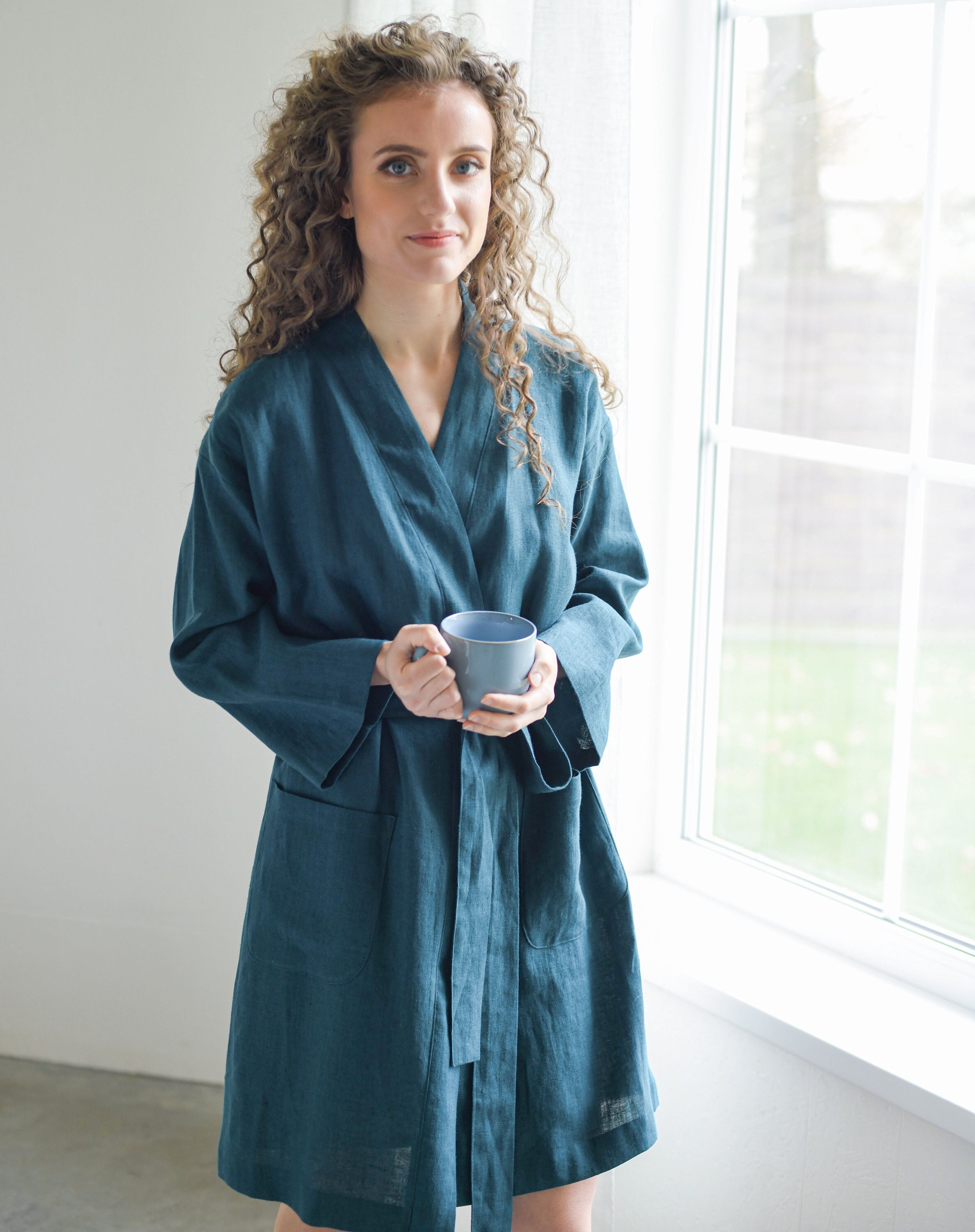 Aggregate 111+ dressing gown pronunciation super hot camera.edu.vn