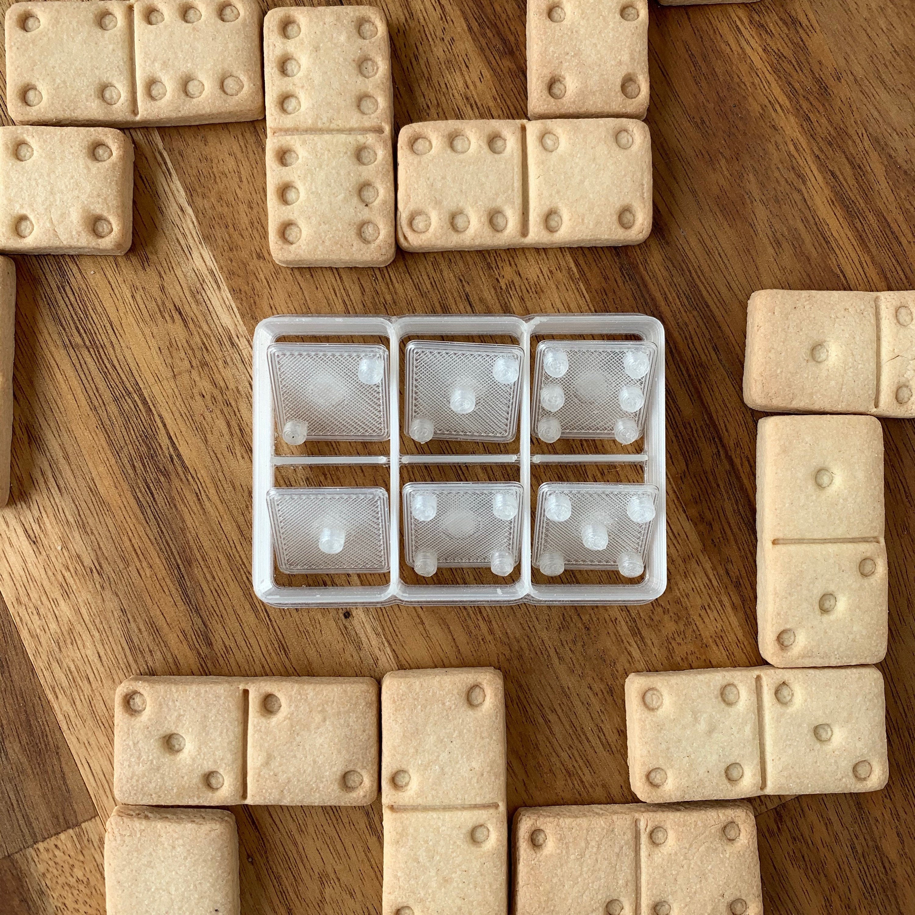 Dominos Emporte-Pièce